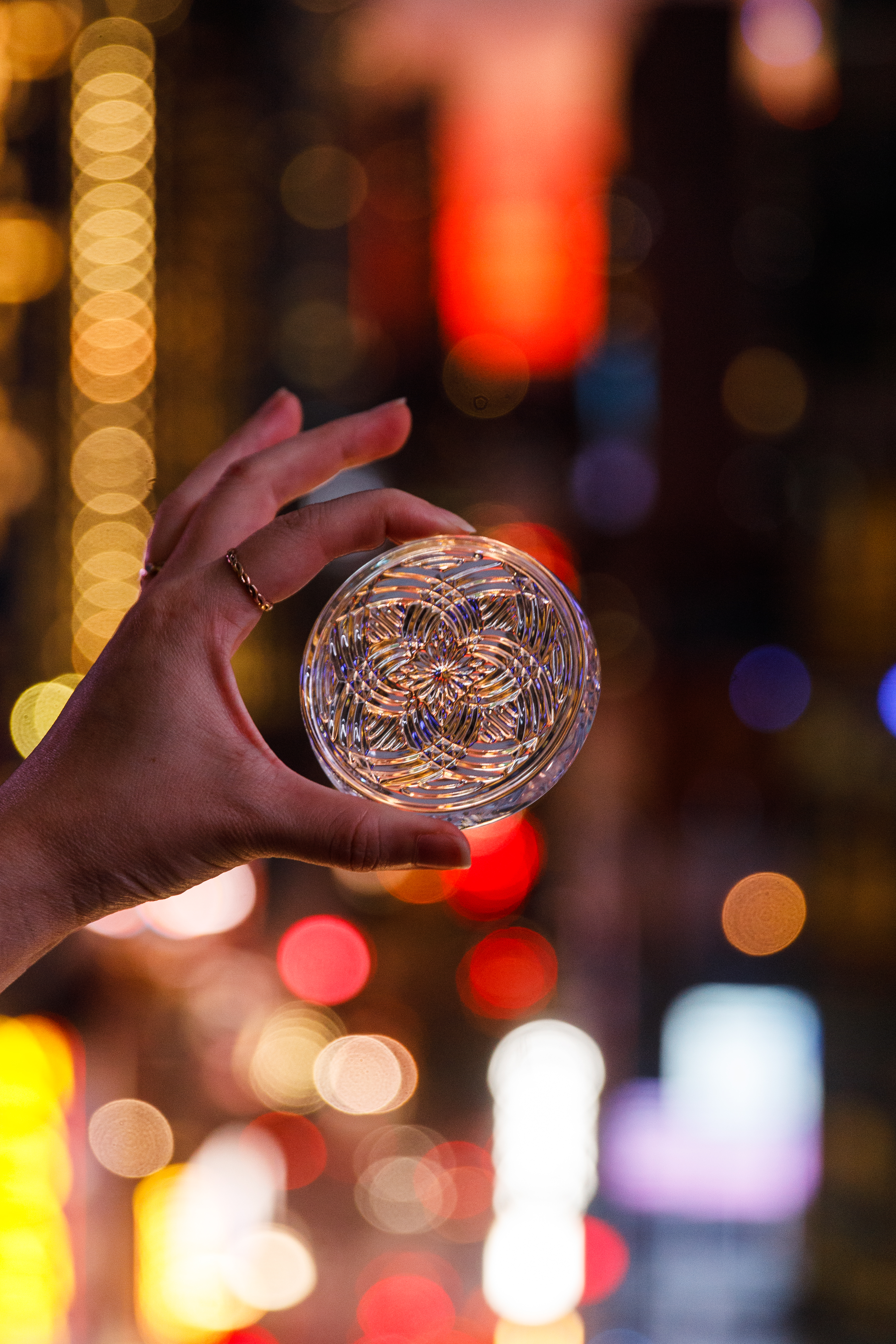 Immagine per Waterford Returns as the Official Crystal of the Times Square New Year’s Eve Ball & One Times Square Reveals Early Look at New Ball Design